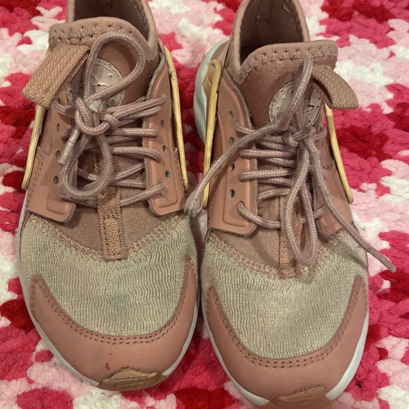 Nike Huarache Run Se (Little Kid) size 12.5c - Picture 10 of 16